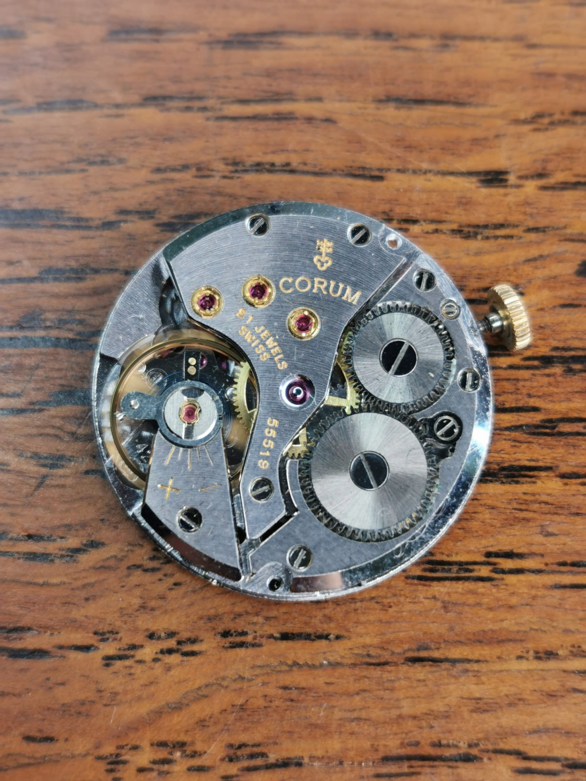 High Grade Corum AV 423 Mens 21 Jewel Watch Movement, Working #N136