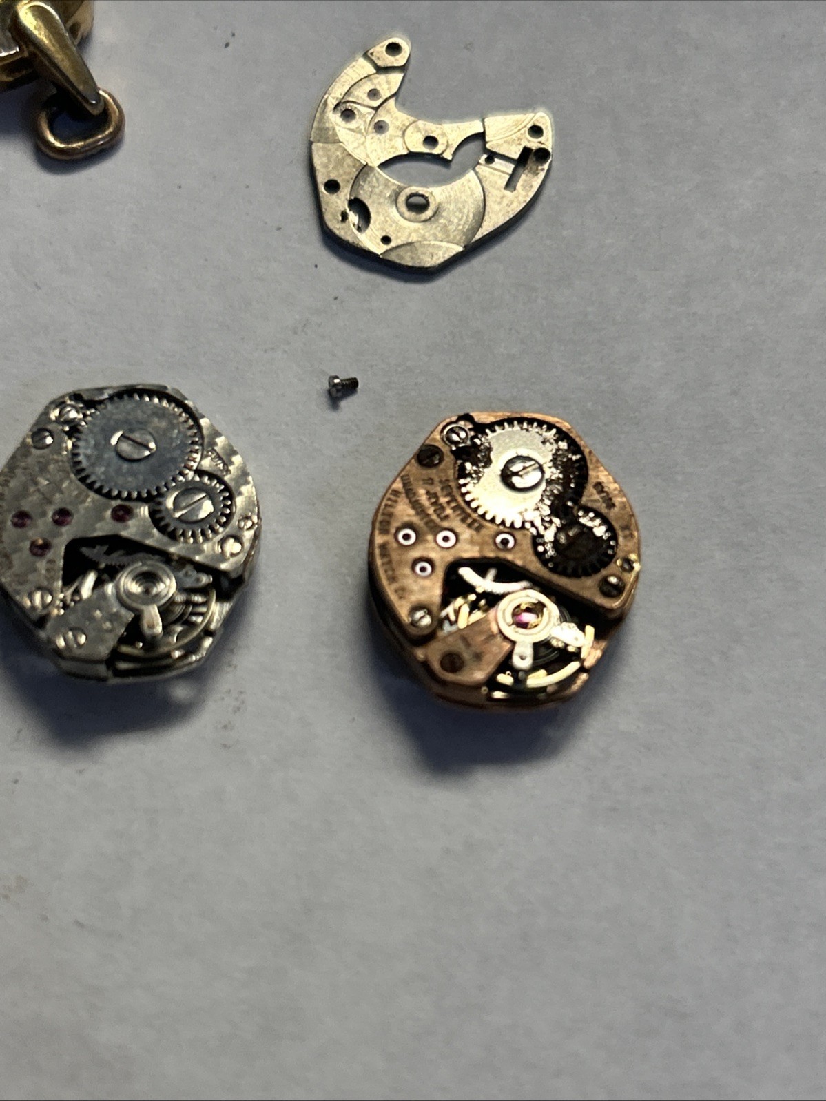 Font 69-21 Movements For Parts 17 Jewel Lot D