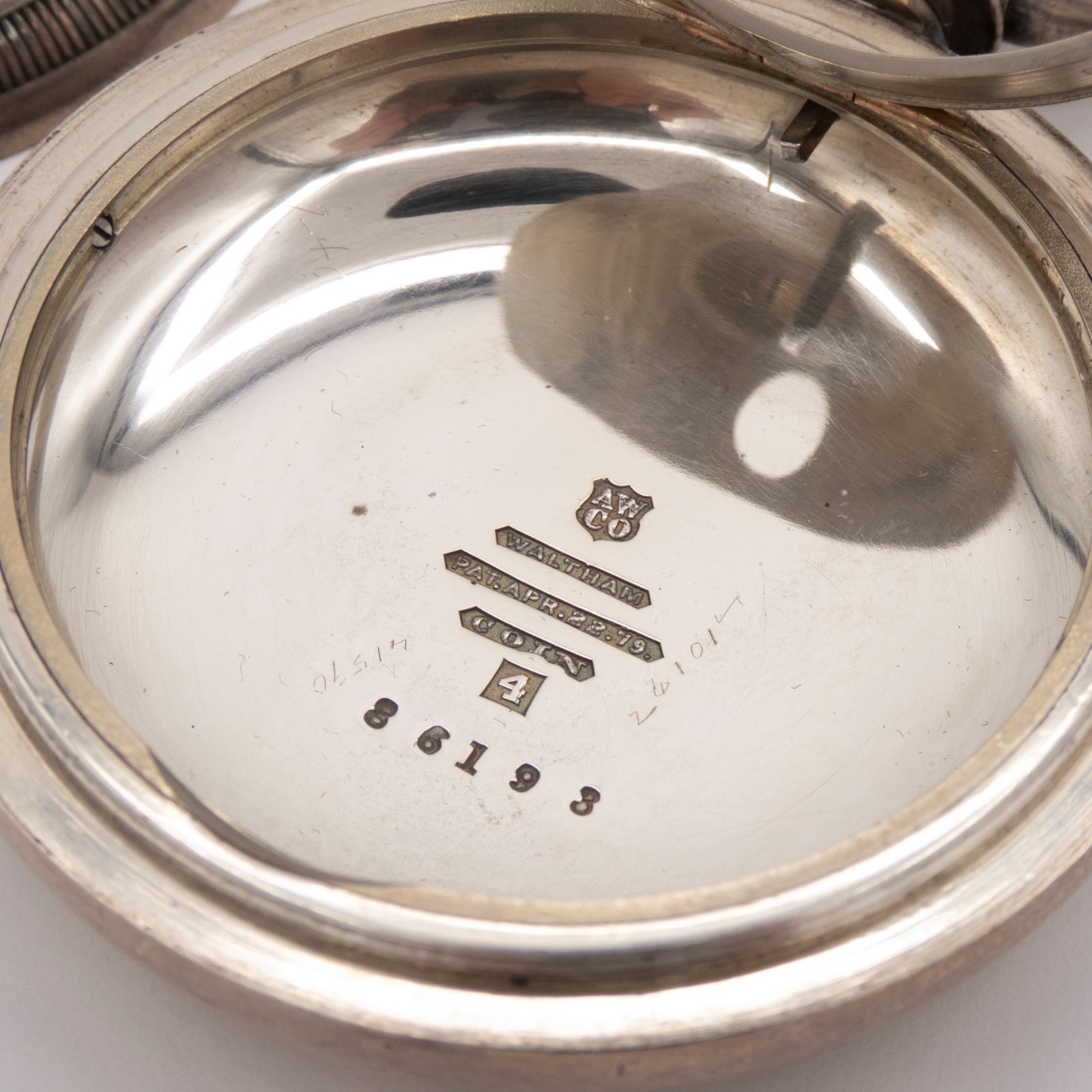 Waltham 60.7 x 86.3 mm 18 Size Coin Silver Antique Pocket Watch Swing Out Case