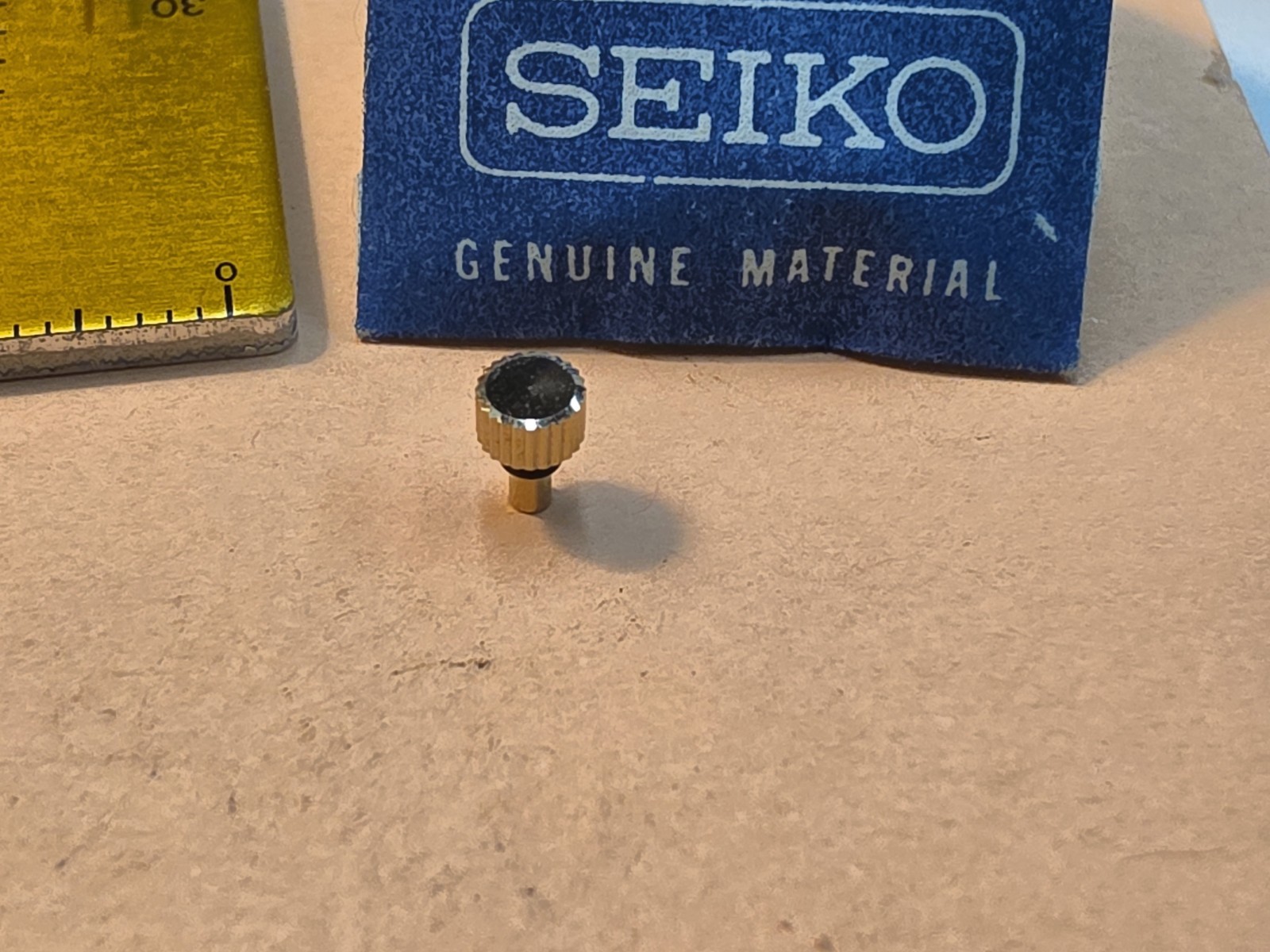 NOS Seiko 3.40 Yellow Crown PN 35M10NG For Cases As Shown