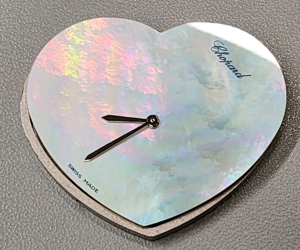 CHOPARD HAPPY SPIRIT LOVE WHITE MOP DIAL CAL 976.001 QUARTZ WATCH MOVEMENT