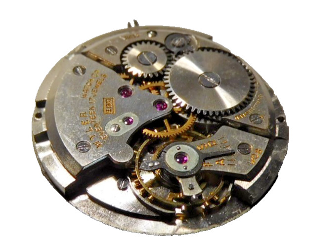 WYLER E1001 MOVMENT WITH DIAL & HAND RUNNING 17 JEWELS FOR PARTS or REPAIR. USED