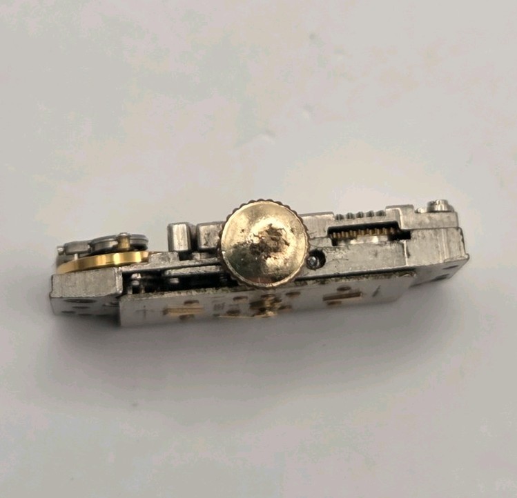 Vintage EBEL 17 jewel Swiss Ladies Baguette Watch Movement – Running