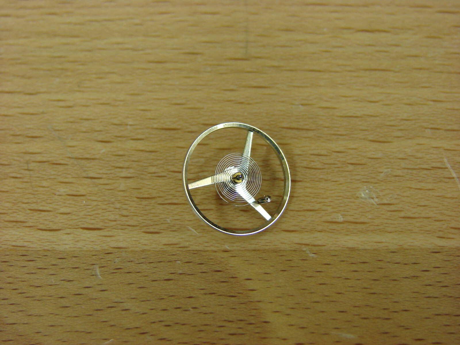 Revue caliber 90, 8 day clock, balance complete, annular type, silver color NOS!