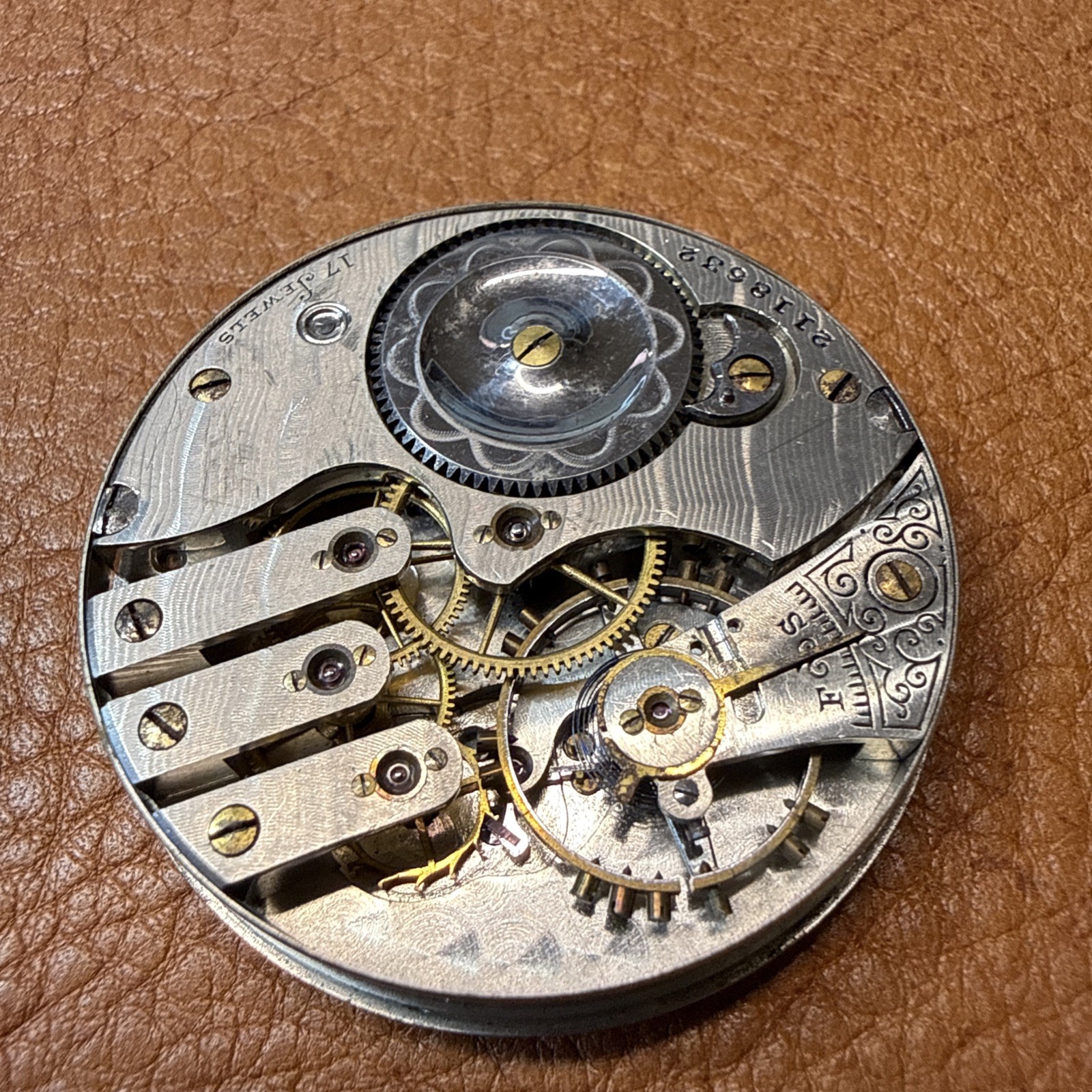 Illinois 17J Pocket Watch Movement For Parts Or Repairs Grade 184