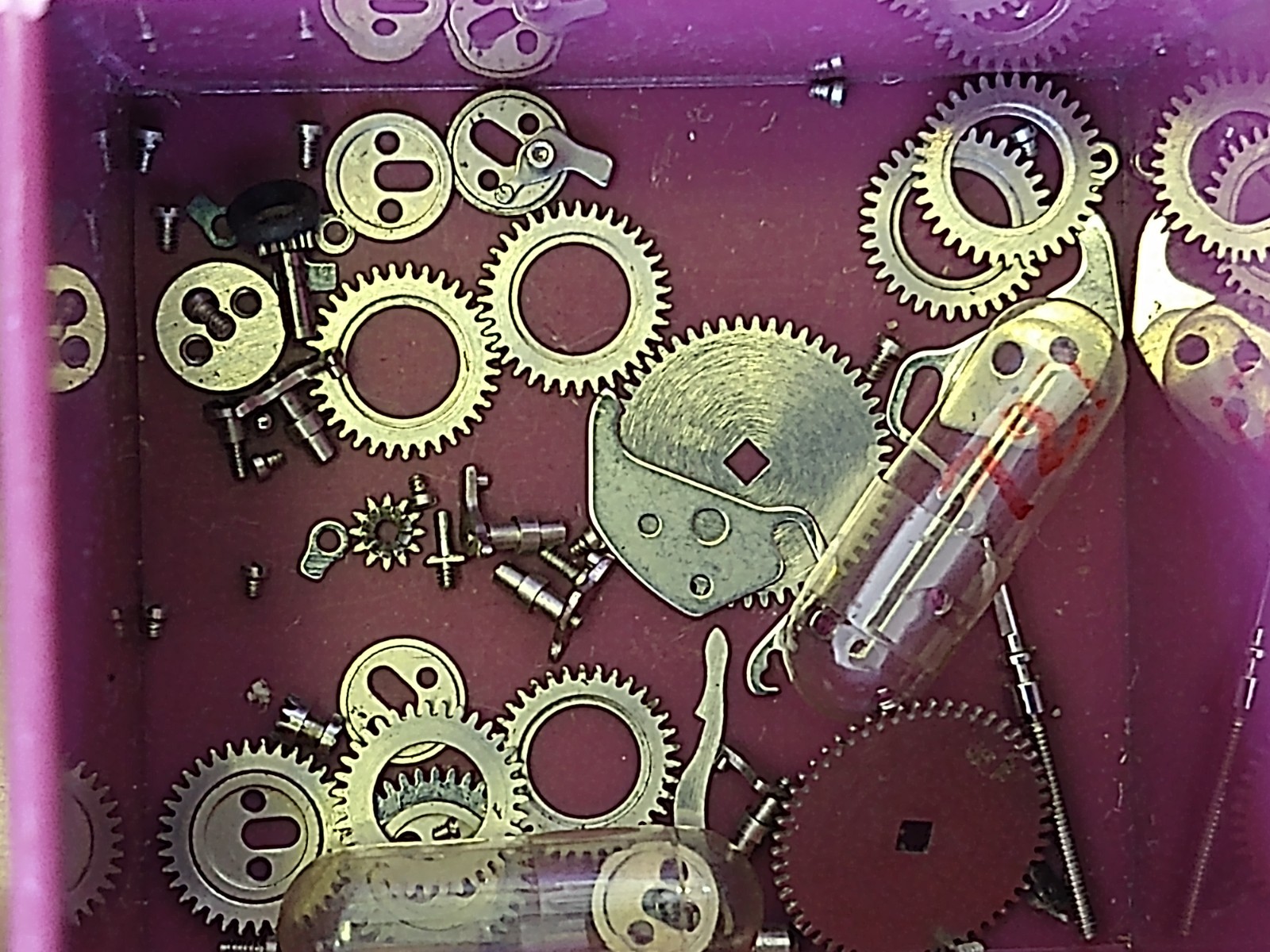 Lot of parts for Rolex reference CALIBER 13” 72 A and 13”727 for repair