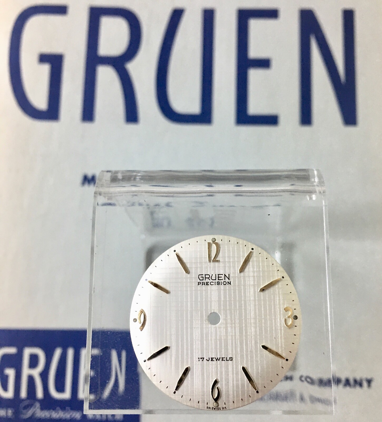 1950s Original Vintage Gruen 552RSS watch dial gold markers linen finish 29mm