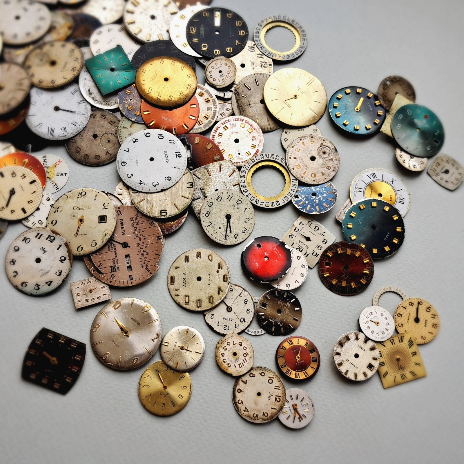 🕰️Vintage Watch Dials Lot 150g – Soviet Mechanical Clock Faces, Steampunk, Art