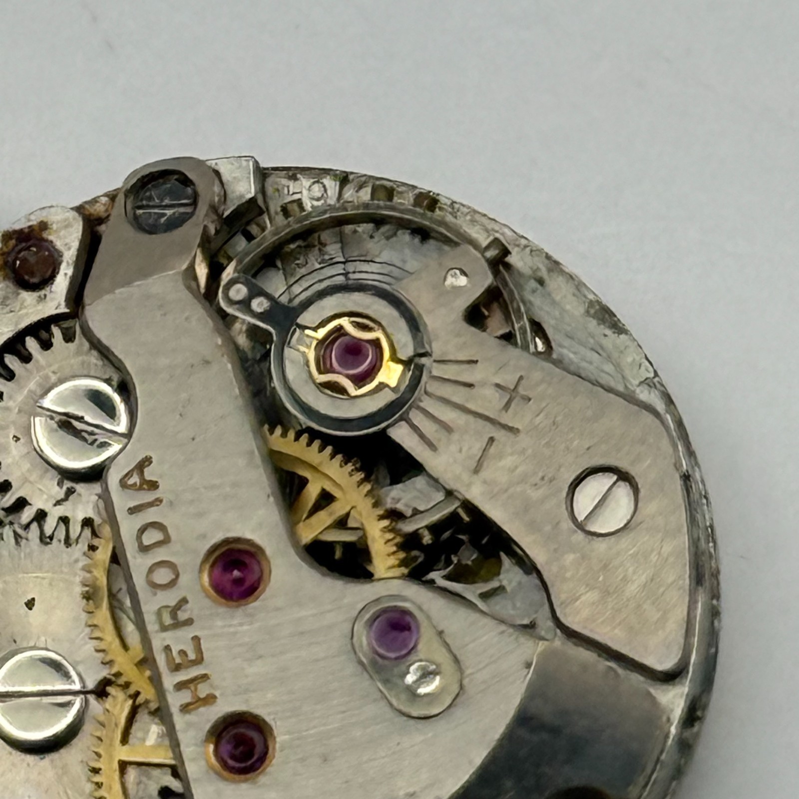 FHF 64 Watch Movement Herodia Ancre 17 Rubies Swiss Vintage Parts Repair 19.2mm