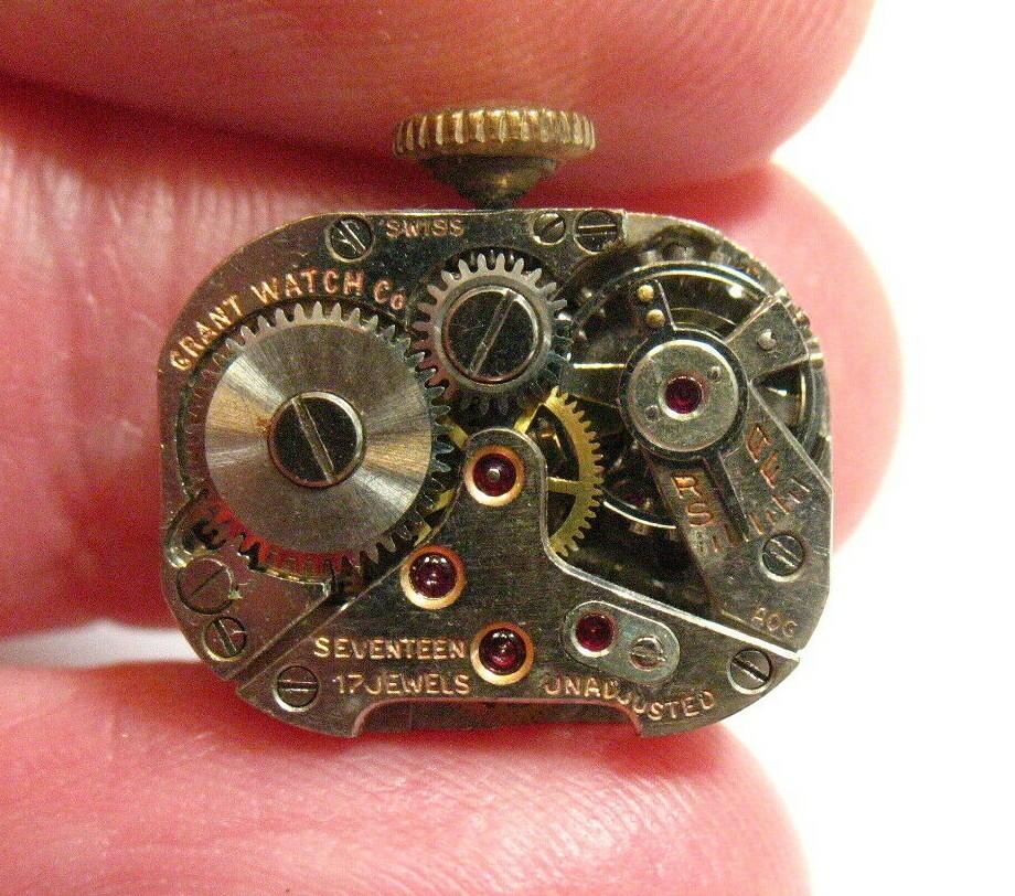 ANTIQUE VINTAGE GRANT WATCH MOVEMENT PARTS/REPAIR AS IS 15 X 12 MM J-1088