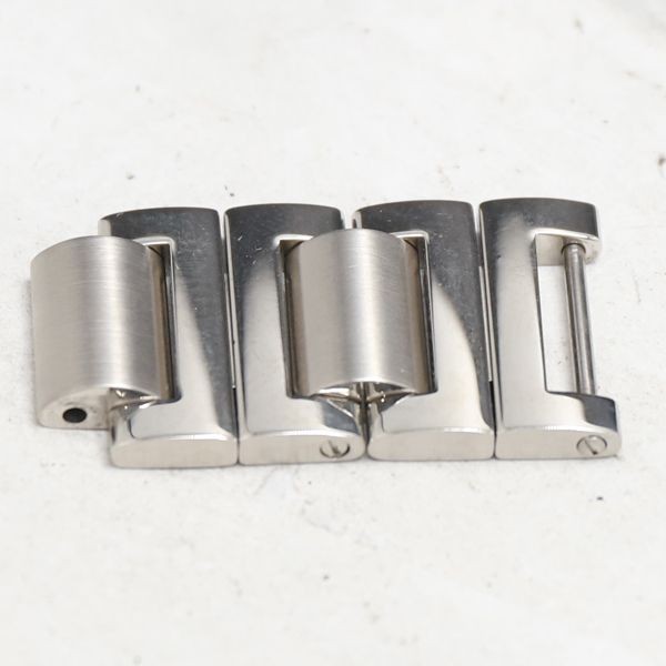 Dunhill Alfred 15711305 Original Watch Link 2 links 18 mm Silver