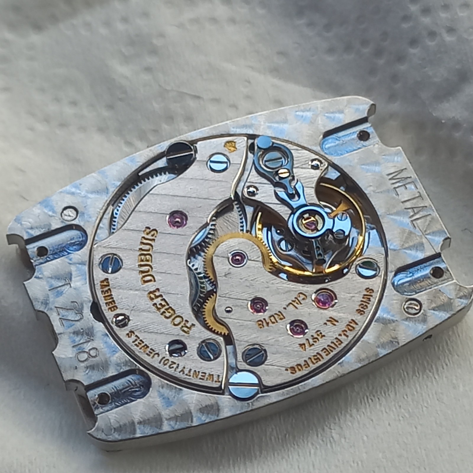 Roger Dubuis Calibre RD48 Audemars Piguet 2080 MOVEMENT.