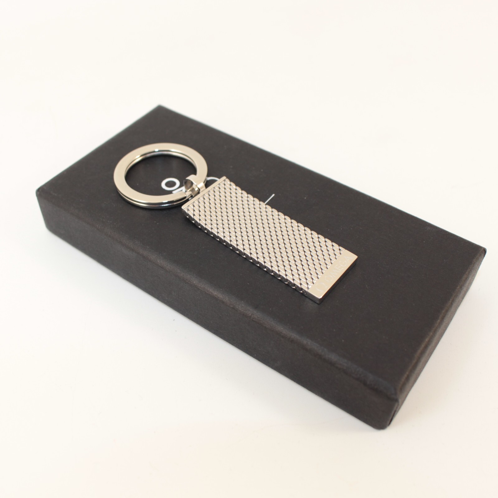 GENUINE OMEGA JAMES BOND 007 KEYRING HOLDER NO TIME TO DIE LIMITED WATCH PROMO