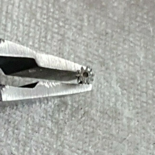 Omega Caliber 302 Part Number 1218 (Canon Pinion, Height 2.05mm)