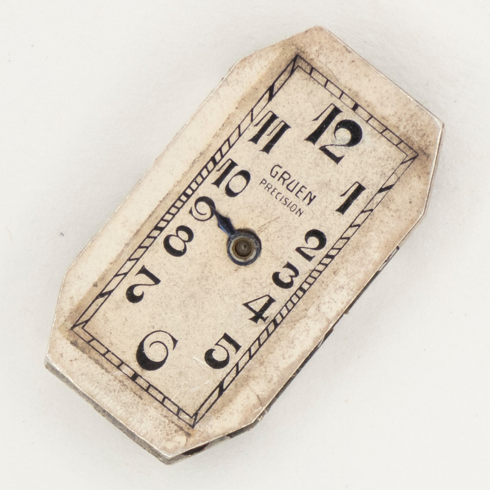 Vintage Gruen 12.4 x 22.4 x 4.2 17-Jewel Wristwatch Movement