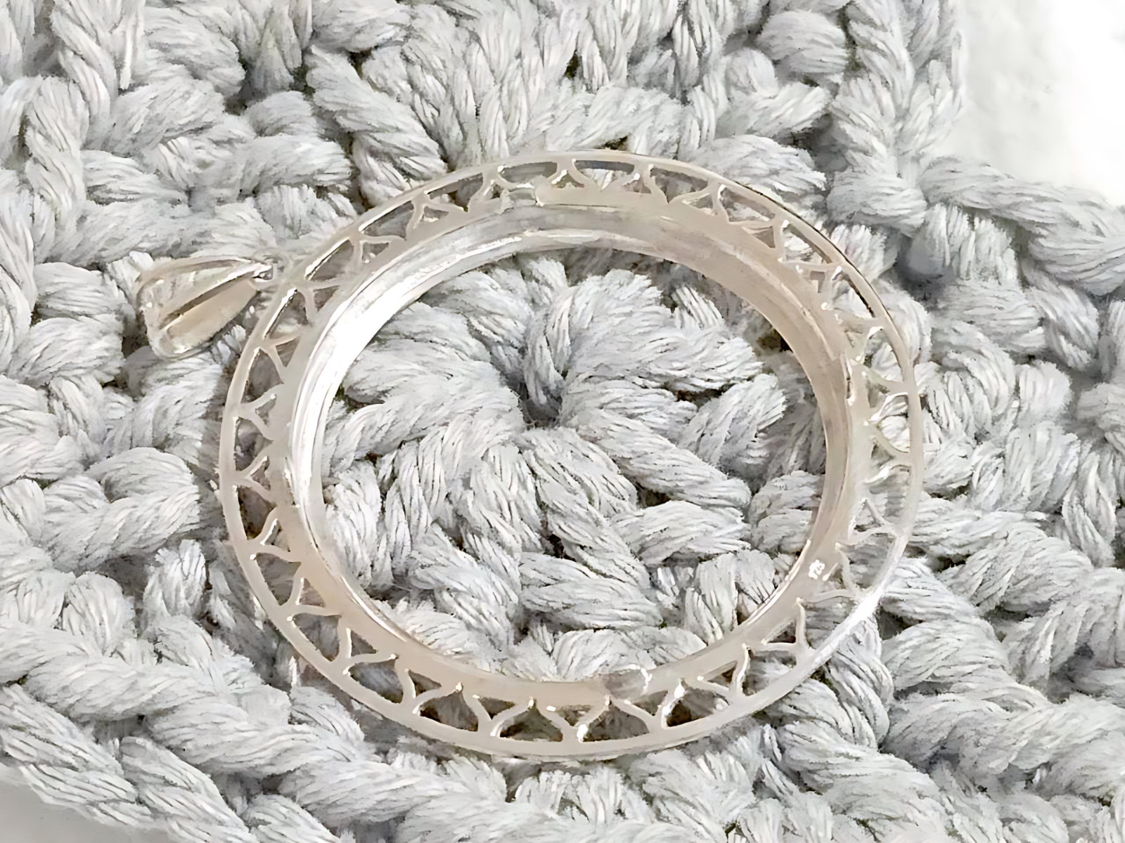 925 Sterling Silver Prong Back Filigree Edge Bezel for 38mm 1 Dollar Coins