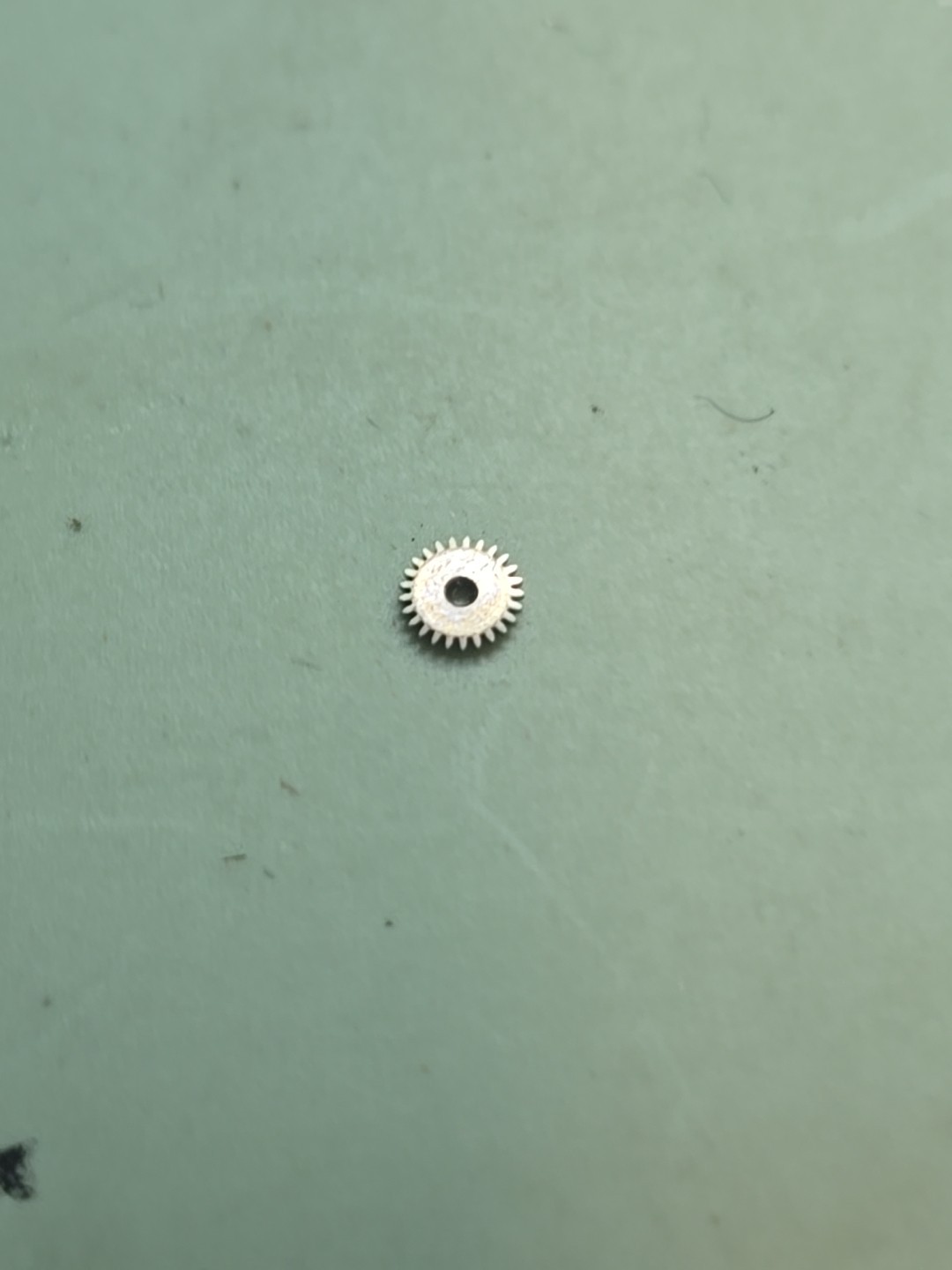 Mondia Zenith 2572 Pc Charging Sprocket (1pcs) Used