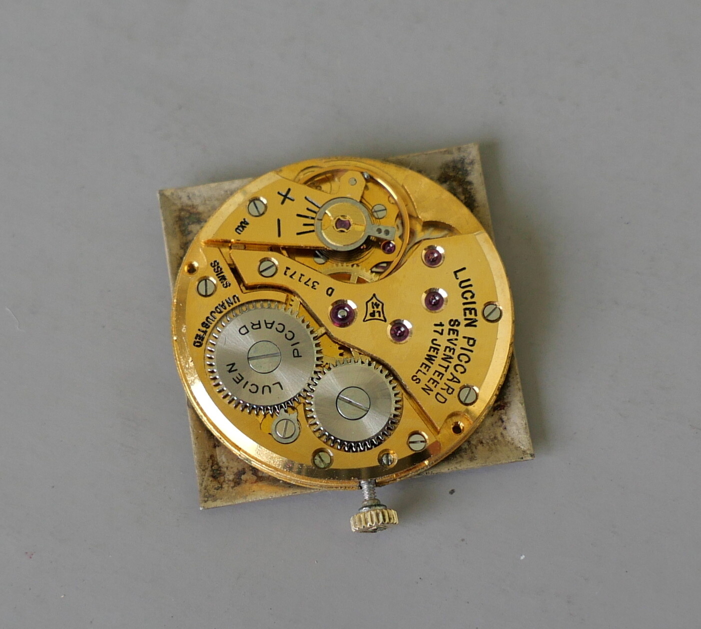 Lucien Picard R.530 watch movement 17 Jewels Manual Wind WORKING