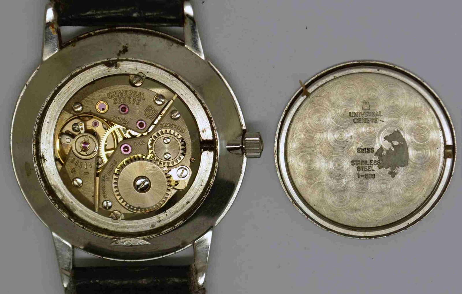 VTG UNIVERSAL GENEVE Manual Wind Steel Wristwatch. Ref: 1-568, Cal: 1-42
