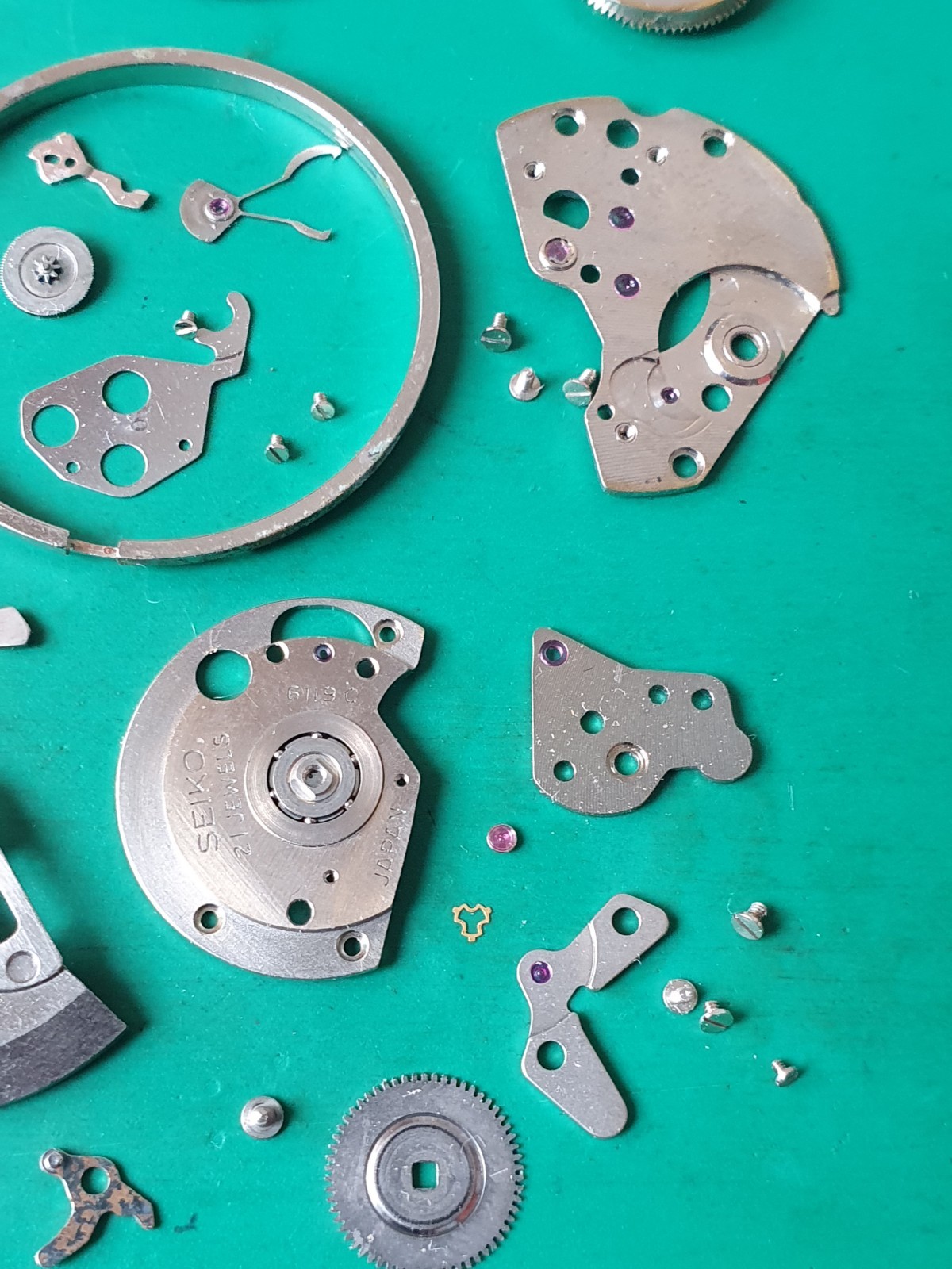 SEIKO 6119 C ORIGINAL PARTS (Single Sales Possibility)