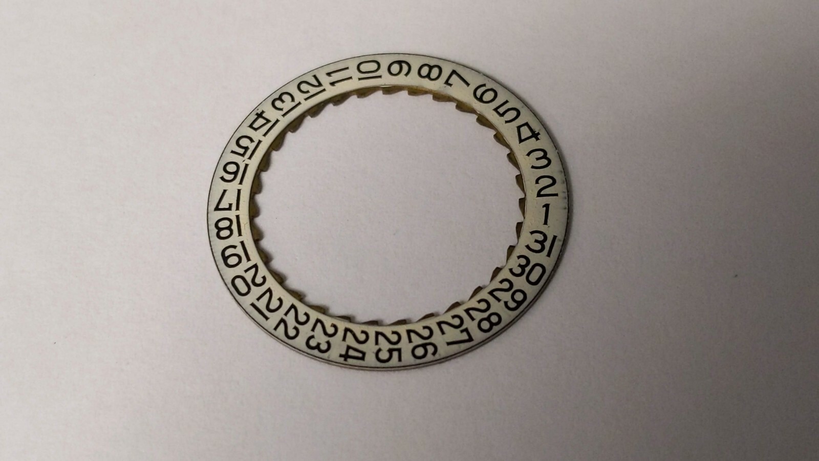 Lecoultre K866 date disk good condition, pre-owned for watch repair/parts