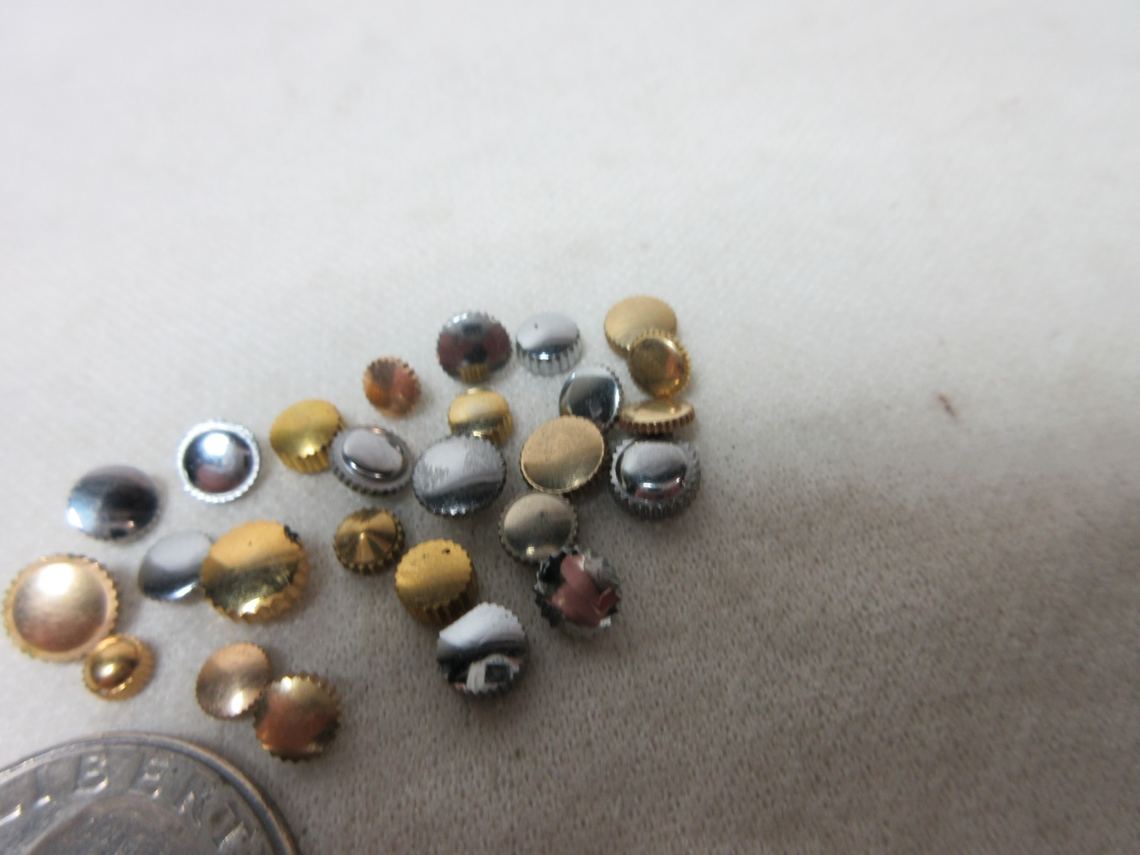 LOT OF 26 WATCH CROWNS WATCHMAKERS PARTS ASSORTED LOT SOME GOLD FILLED PLATED