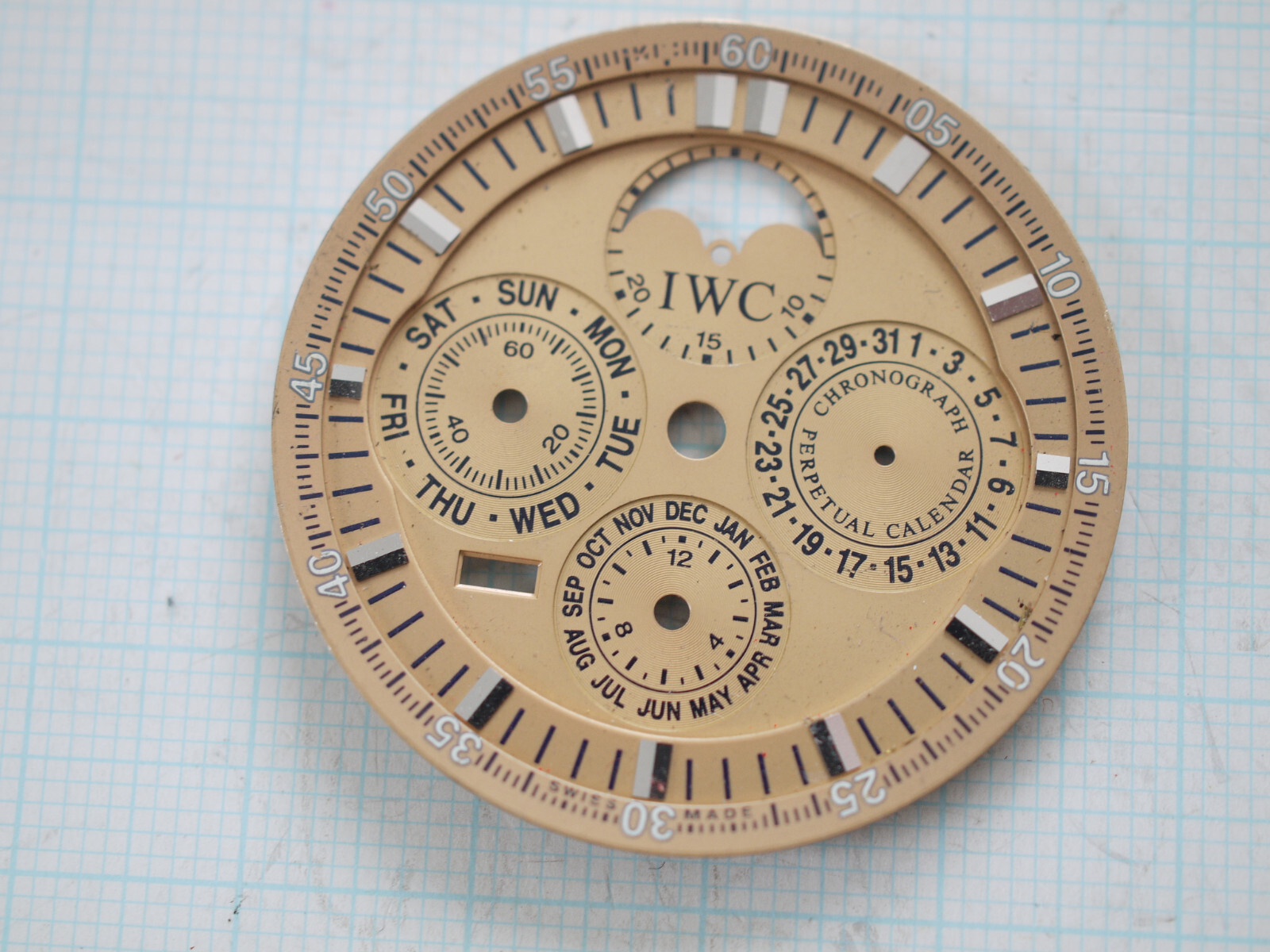 IWC Schaffhausen GST Perpetual Calendar Chronograph 36.4mm Salmon color DIAL