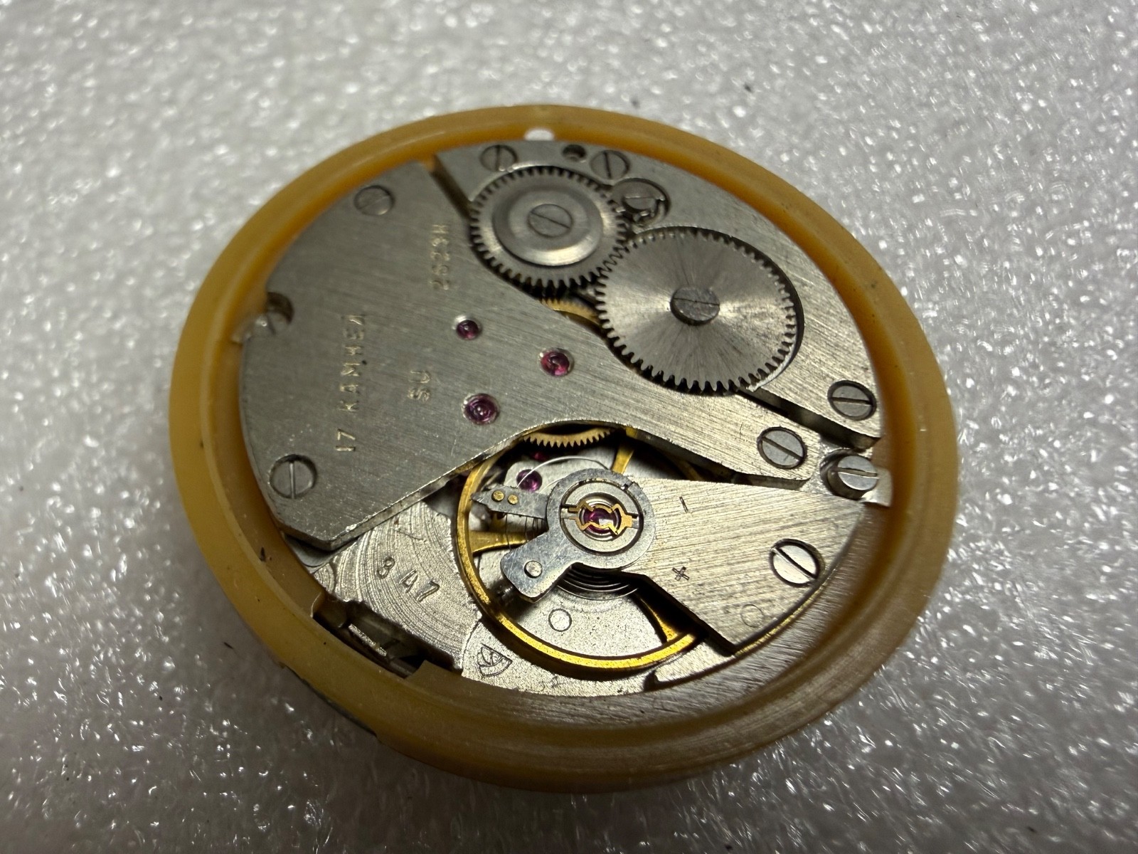 Vintage USSR Watch Movement CHAIKA / Poljot Cal. 2628H – For Parts