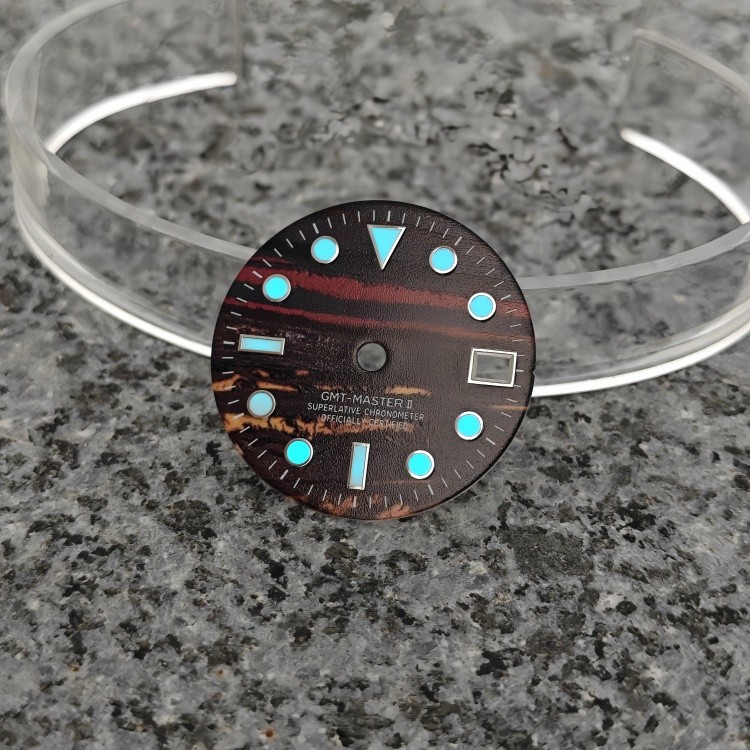 28.5mm GMT Bark Grain Watch Dial Blue Luminous Date for Nh34 Nh35 Nh36 Movement