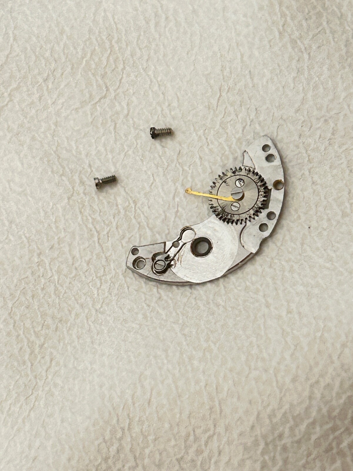 ROLEX 1570 Barrel Bridge Cod 7822 Cal 1525, 1530, 1556, good condition + screws