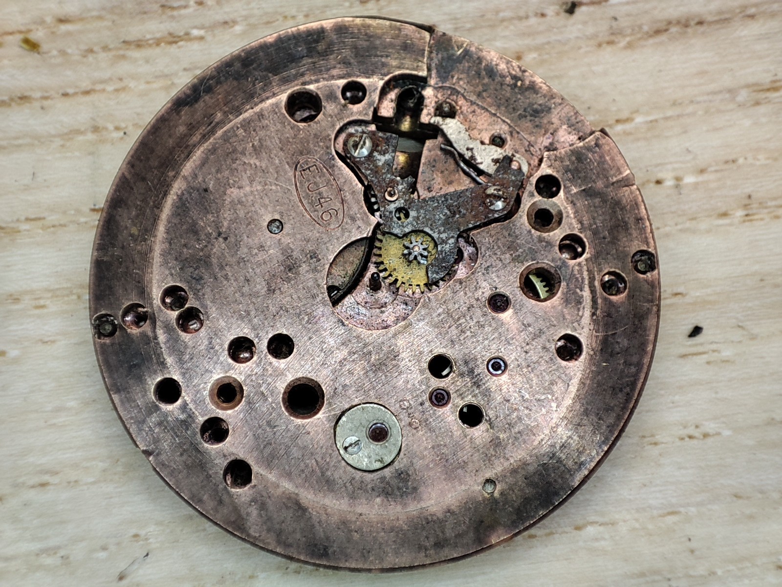ej46 juillard Watch movement – 28.9 mm – for parts and spares