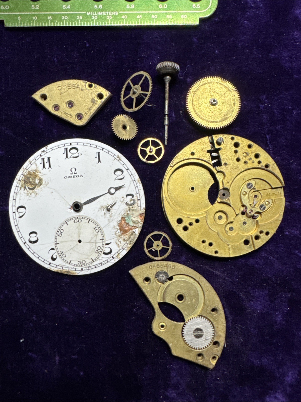 OMEGA Pocket Watch Project 15 Jewels Model 38.5LT1 for Parts Repair