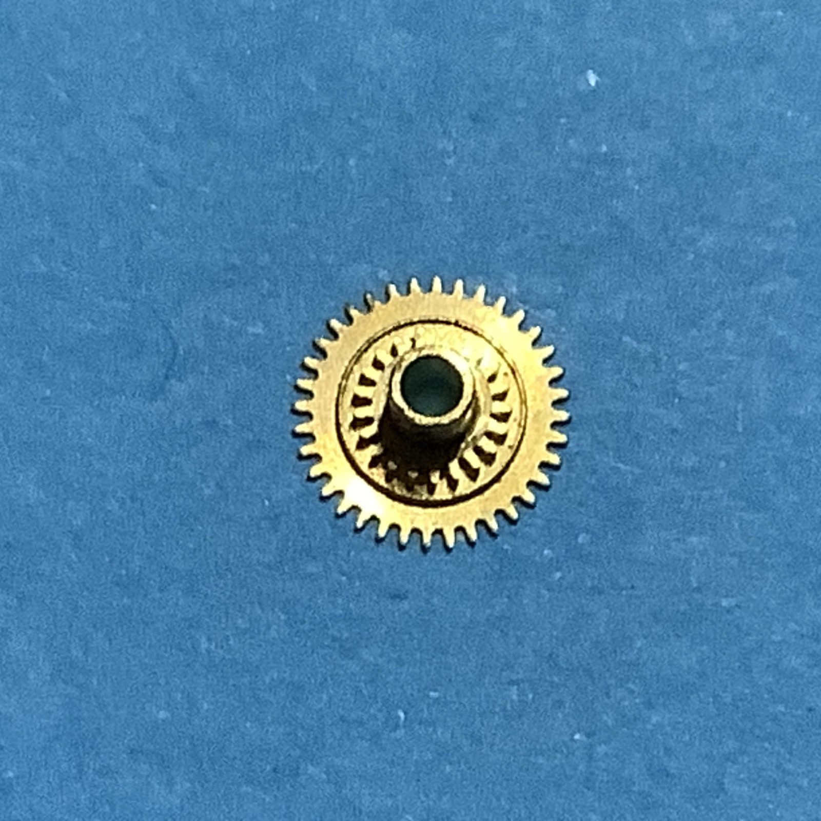 CLASSIC WATCH PARTS. SLAVA 2428 Hour Wheel