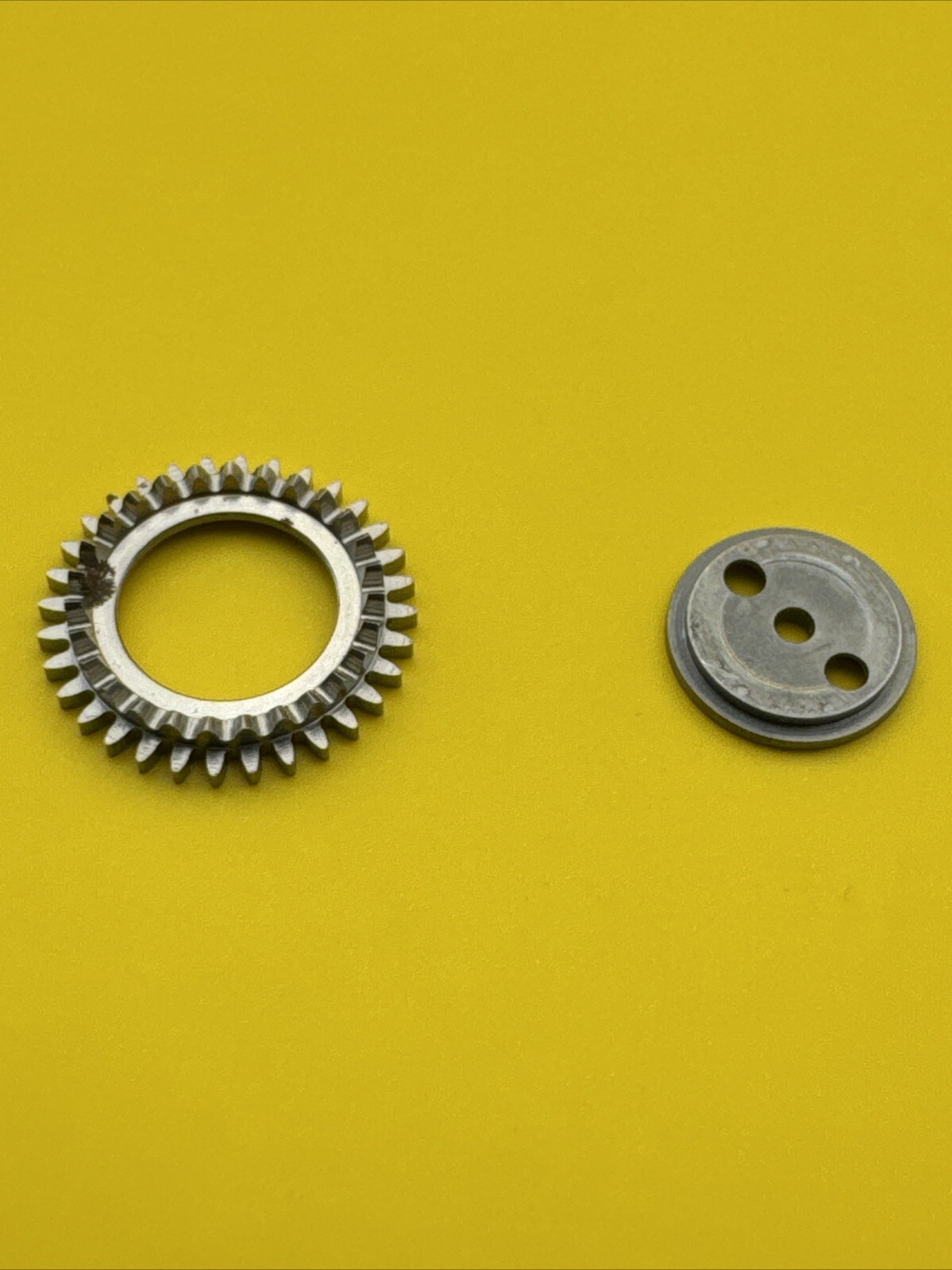 Omega 262 1101/2 Crown Wheel and Crown Wheel Core