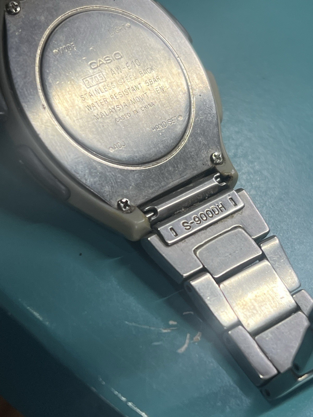 Lot of 4 Vintage CASIO Watches – Analog / Digital – For Parts or Repair