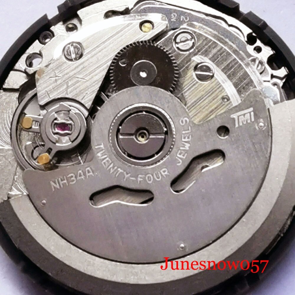 Japan NH34A Mechanical 24 Jewels Automatic Watch Movement And White Date Display