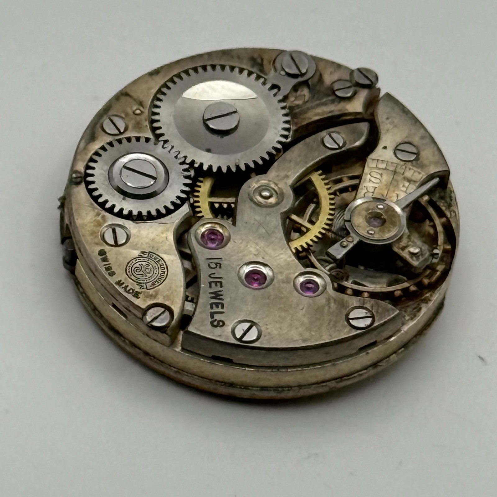 Dreadnought Watch Movement 15 Jewels Sub Seconds Manual Wind Vintage Parts 24.7m