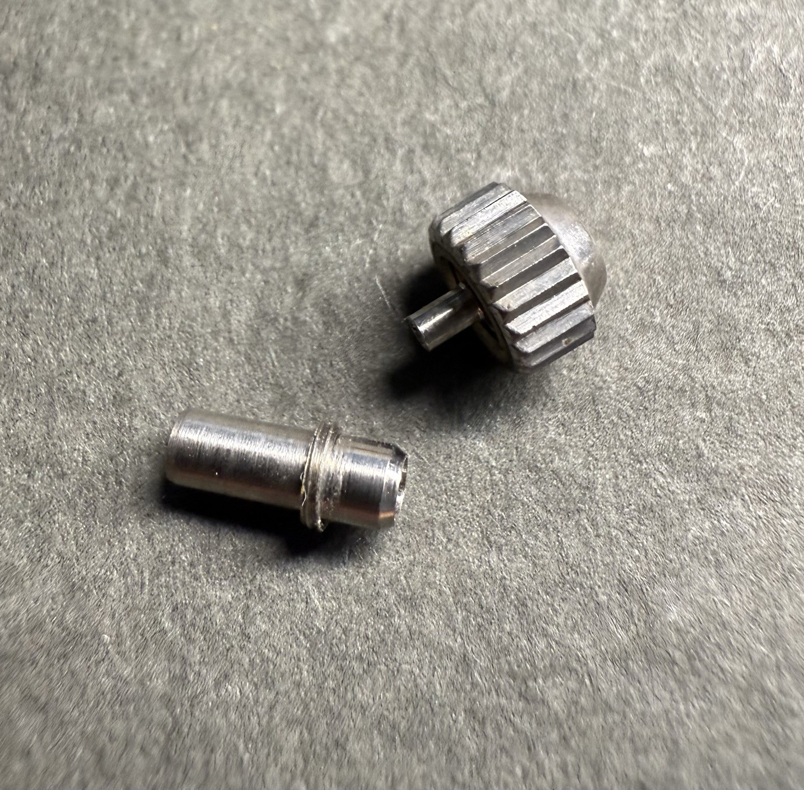 Genuine NOS Jenny Carribean Screw Down Crown And Tube 5.9 X 4.1 X 0.9mm