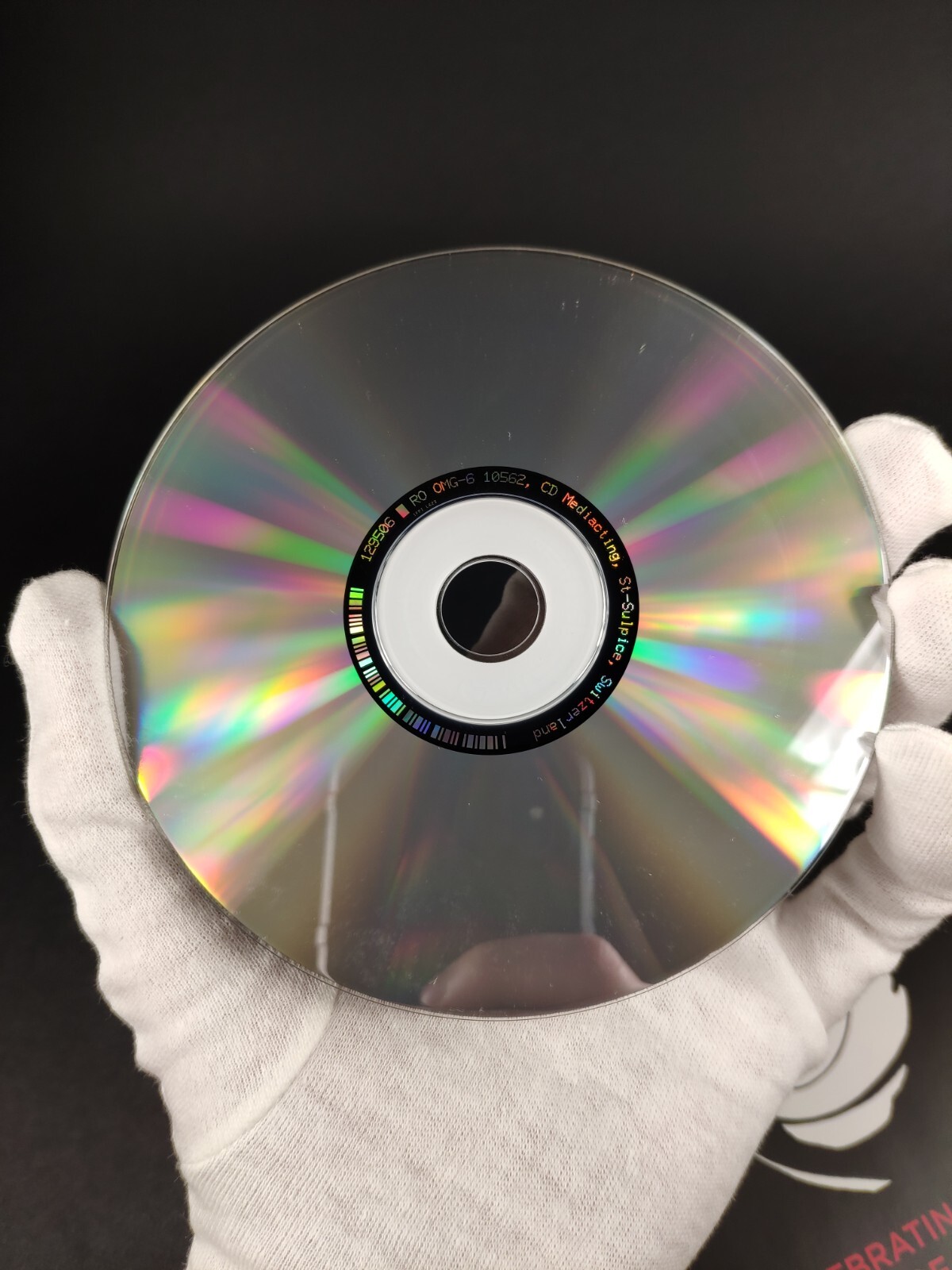 RARE Limited OMEGA WATCH CD Disc JAMES BOND 007 50 YEAR