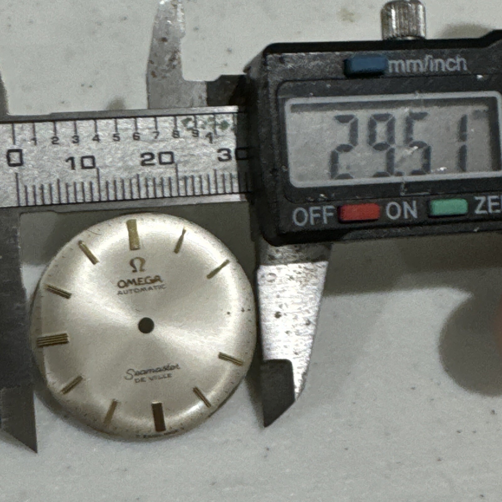 Omega Dial White 29.5mm Authentic Original Missing 3 O’clock Marker