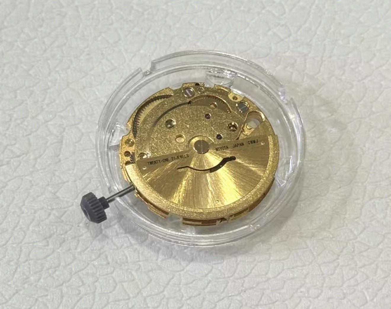 Miyota 8215 Japan Automatic Movement 21 Jewels, Date 3 Gold