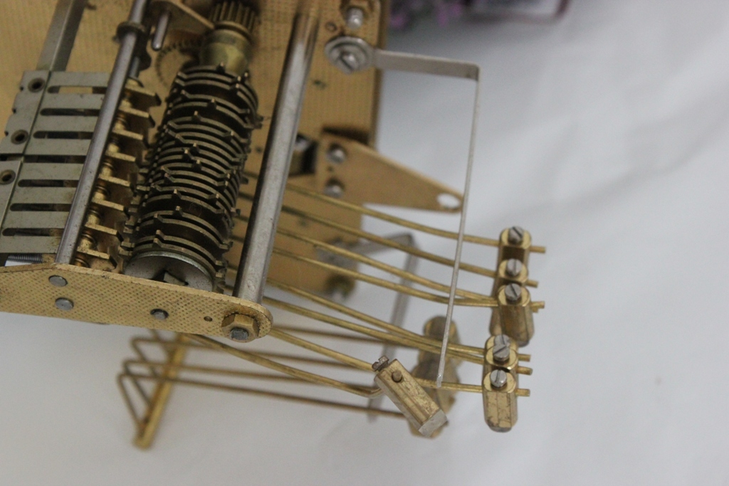 “SET THOMAS” VINTAGE BRASS WATCH / PENDULUM NO MECHANISM