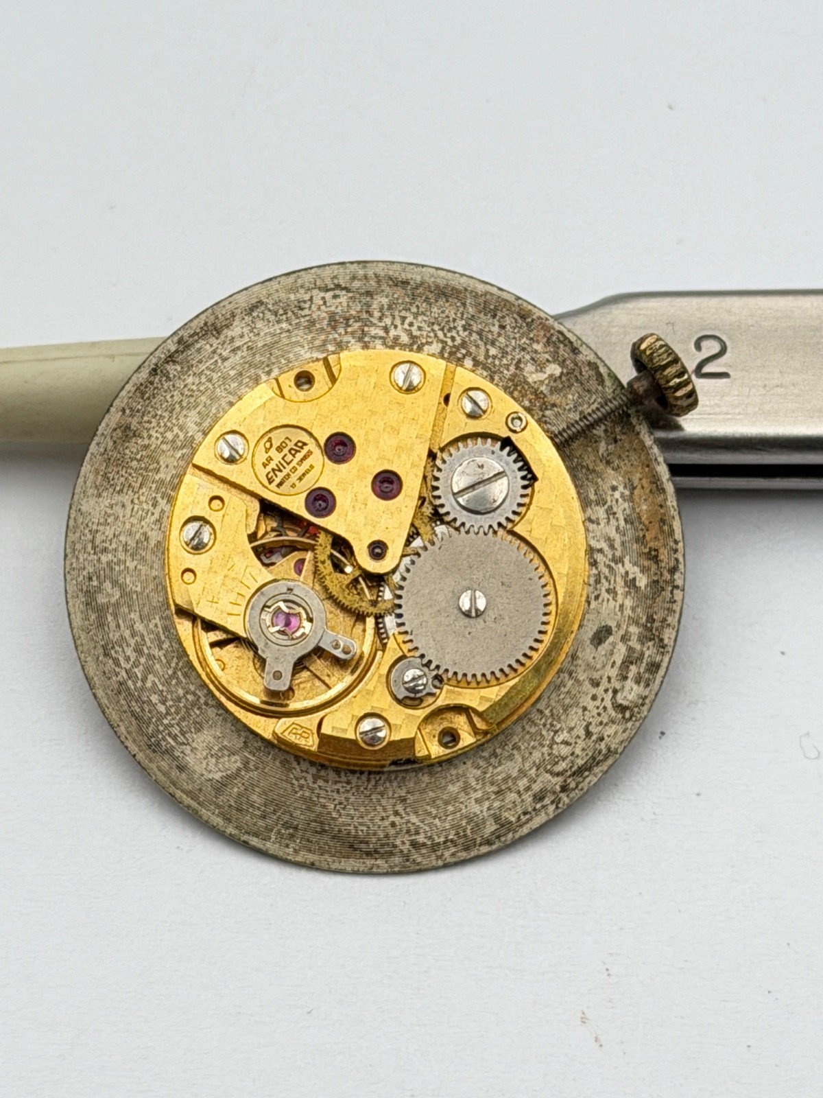 enicar ar 807 movement movement