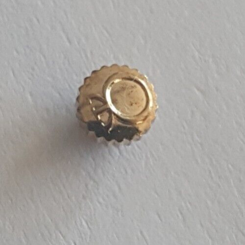 Milus Undercut Gold Plated Crown
