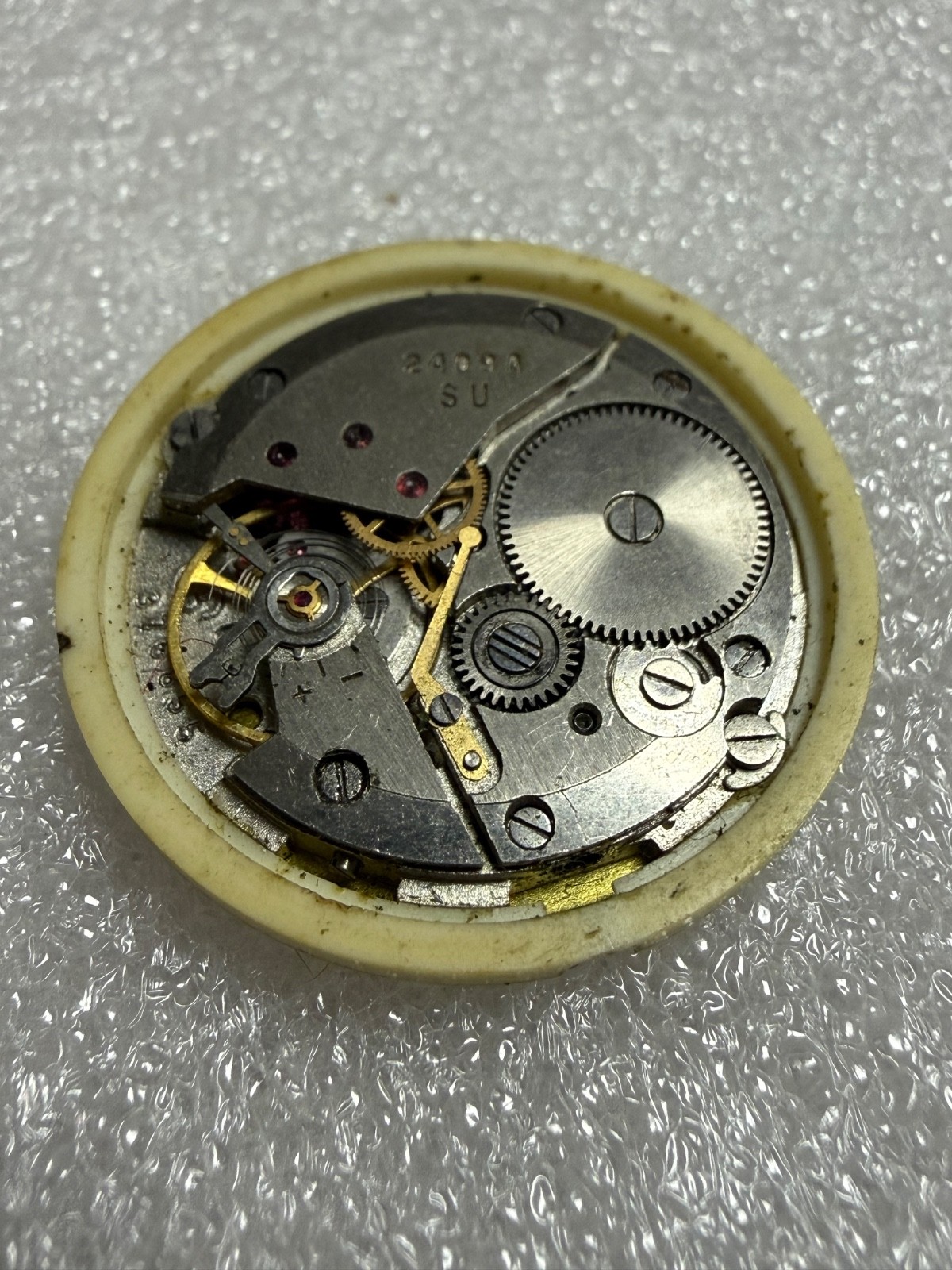 Watch movement USSR Vostok Cal.2409A plus Dial.For parts.