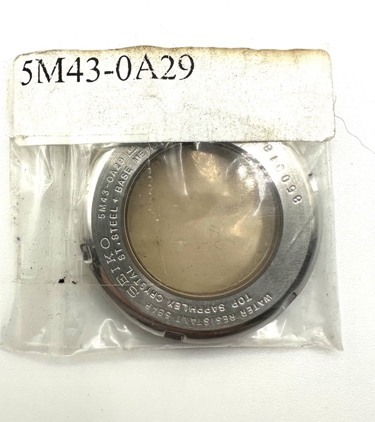 New Genuine Seiko Kinetic 5M43-0A29 Stainless Steel Case Back Cover Part