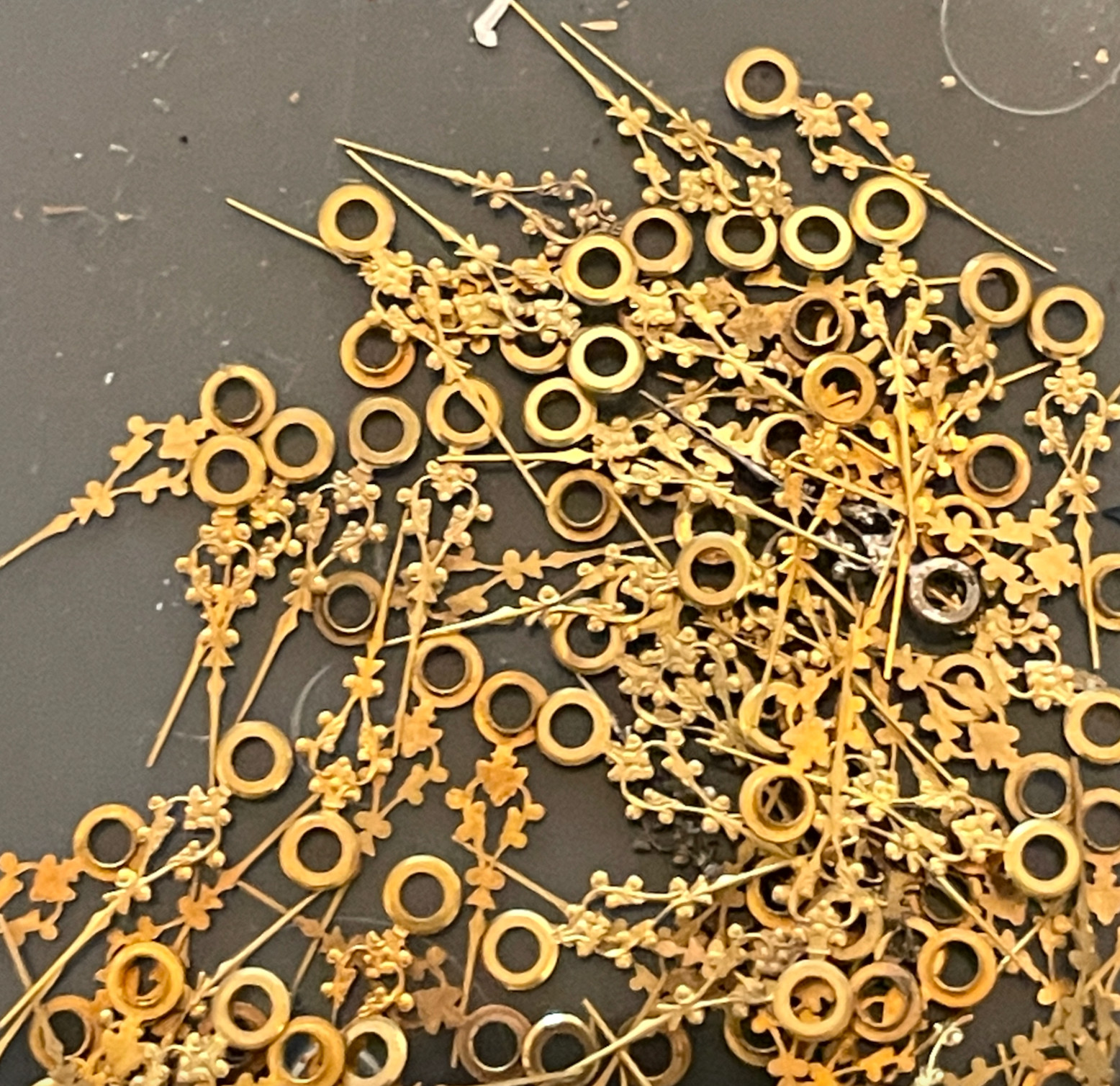 Huge Lot of Antique Pocket Watch Louis Fancy Hands Gold Parts