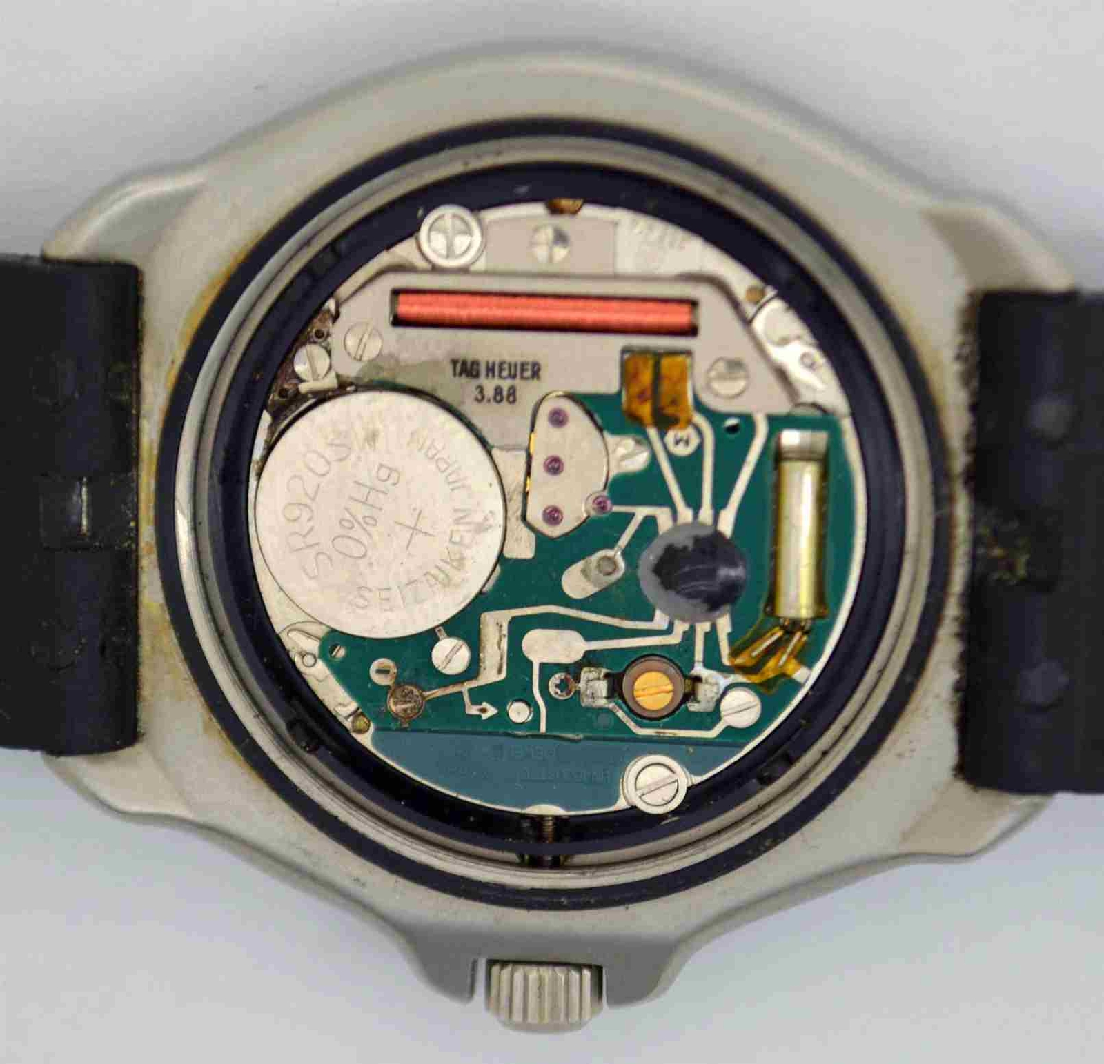 TAG HEUER Professional 200 Meters QUARTZ Wristwatch. Ref: 374.513