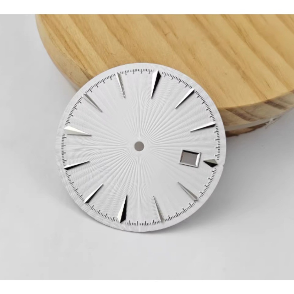Watch Parts Watch Dials A Variety of Luminous Dial for NH35/NH34/NH36 Movements