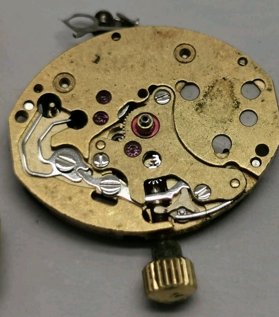 Vtg Bulk Lot Of 5 Omega 1387 & 1450 Quartz Ladies Quartz Watch Movement Spares